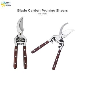 Tijeras de Podar Manuales de Jardín de Alta Calidad de 8.5 Pulgadas |   Cortador de ramas de alta resistencia con hoja de acero y mango de madera - Product Image 1