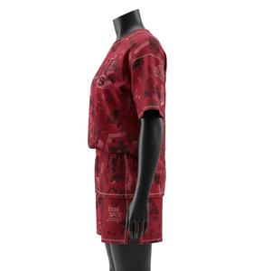 Conjunto de camiseta y pantalones cortos para mujer, jersey de poliéster y algodón premium, 180 GSM, rojo, estampado por sublimación en toda la superficie, logotipo personalizado, conjuntos para mujer - Product Image 3