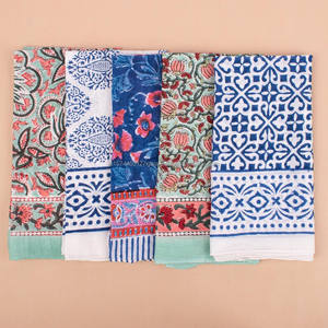 Ensemble de bandana Boho en coton écologique de 5 pièces, foulard léger imprimé en blocs pour l'été, accessoire et cadeau pour les cheveux. - Product Image 5