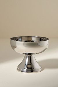 Bol de service ovale élégant en or mat, style moderne minimaliste, pour fruits, salades et en-cas, idéal pour une cuisine et une table de salle à manger de luxe. - Product Image 4