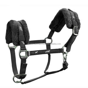 Nouveau personnalisé en gros doux vison polaire rembourrage en Nylon cheval licou réglable nez et couronne cheval course Nylon licou - Product Image 2
