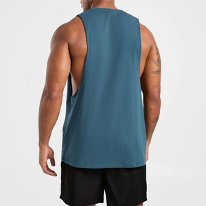 Nueva llegada, camiseta sin mangas de alta calidad al por mayor con logotipo personalizado para hombre, de corte holgado, tela ligera, costuras con borde sin rematar y aberturas de brazo caídas. - Product Image 5