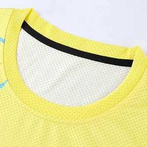 Conjunto Deportivo de Verano para Hombre, Camiseta de Fútbol Sublimada Amarilla con Estampado Azul y Rojo, Manga Corta, Malla Transpirable, Pantalones Cortos Negros - Product Image 6