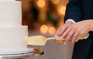 Premium Gold Finish Stainless Steel Cake Server <b>Set</b> With Agate Handle Handmade Ideal For Wedding And Anniversary Use - Product Image 6