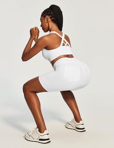 Shorts Deportivos Blancos de Cintura Alta para Mujer, Color Sólido, Elásticos, con Bolsillos, Ajuste Deportivo, Cintura Elástica, Tejido de Punto - Product Image 6