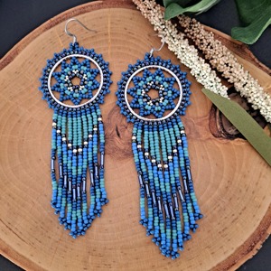 Pendientes bordados a mano para mujeres y niñas, pendientes de cuentas personalizados, joyería festiva para mujeres, pendientes de cuentas. - Product Image 5