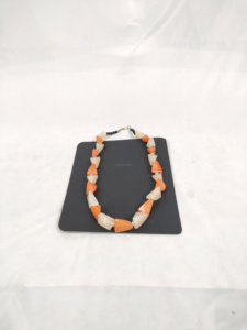 สร้อยคอเรซิ่น คอลเลคชั่นพิเศษ สร้อยคอเรซิ่นทำมือสำหรับสาวๆ ใส่ในงานแต่งงานและงานปาร์ตี้ เครื่องประดับเรซิ่นจากอินเดีย - Product Image 2