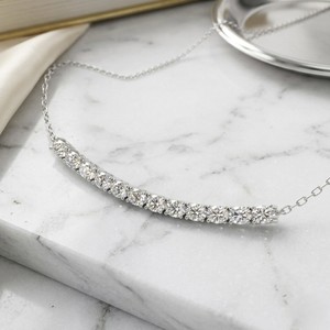 2.00 Carat Total <b>Weight</b> Oval Brilliant-Cut Diamond Prong-Set Curved <b>Bar</b> Pendant Necklace in Fine Jewelry Setting - Product Image 4