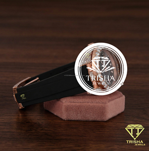Reloj de lujo con diamantes para hombre con correa de silicona amarilla, cronógrafo con incrustaciones de diamantes, reloj de pulsera de cuarzo. - Product Image 4
