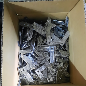 Brida de esquina TDF para conductos de ventilación HVAC, accesorios de acero galvanizado y acero inoxidable, ideal para exteriores, parques, hoteles y cocinas. - Product Image 4