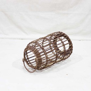 Lanterne en plastique écologique et durable faite à la main, forme cylindrique avec poignée pour la décoration de la maison, décorations de Noël et de mariage - Product Image 6