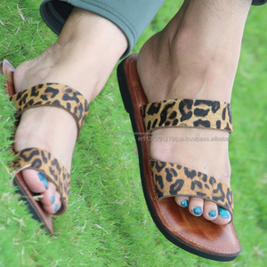 New Styles Summer Fashion Leather Flat <b>Slippers</b> Sandals Comfortable <b>Slippers</b> Western Cowhide Hair on Sandals - Product Image 2