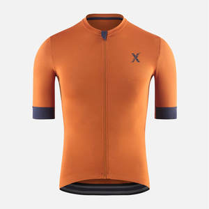 Maillot de Ciclismo Personalizado de Alto Rendimiento con Tela Transpirable para Profesionales con Diseño Cómodo y Ajustado - Product Image 1