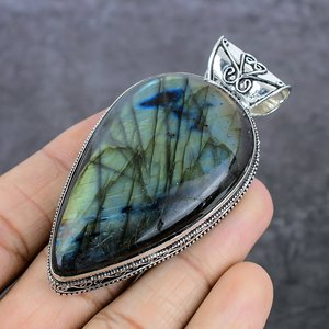 Pendentif en labradorite naturelle en forme de goutte d'eau, pierres précieuses en forme de poire, plaqué argent, bijoux bohèmes unisexes, cadeau de mariage - Product Image 2