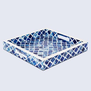 Plateau décoratif en bois avec incrustations de os bleus, fait à la main, rectangulaire, pour servir, décoration de table pour le salon - Product Image 1