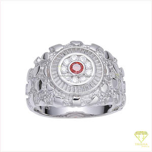 Anillo de Plata 925 para Hombre con Moissanita, Gema Roja Redonda en el Centro, Joyería de Lujo Brillante para Minoristas - Product Image 4