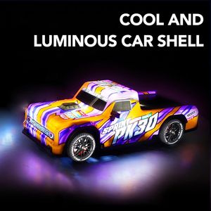 Auto de Carreras RC de 2.4 GHz, RTR, Rápido, 18 KM/H, Camioneta Todoterreno con Luces 4x4, Auto de Carreras RC Todoterreno - Product Image 2