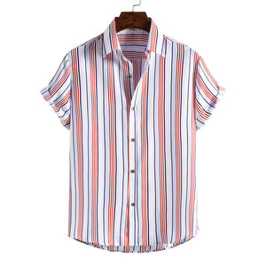 เสื้อเชิ้ตชายลายทาง คอปกพับได้ ระบายอากาศดี ผ้าโพลีเอสเตอร์ 100% ป้องกันรอยยับ สไตล์สตรีท แขนสั้น สำหรับฤดูร้อน รุ่นใหม่ล่าสุด ปี 2026 - Product Image 2
