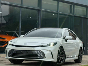 Gran Oferta 2025: Toyota Camry Sedán de Lujo de 4 Puertas y 5 Asientos, Autos Usados Toyota Camry <span class=keywords><strong>2023</strong></span> 2024 Híbrido, Auto Nuevo en Venta - Product Image 2