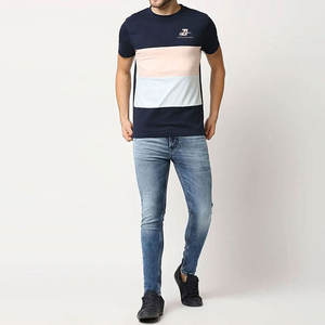 Camiseta básica hecha en Pakistán, color personalizado, tela suave, fácil de usar, camisetas básicas para hombre en venta - Product Image 5