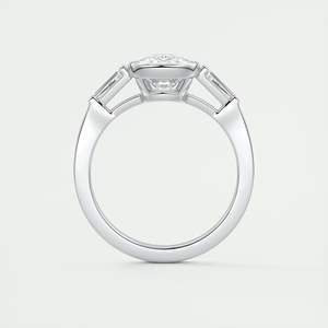 Bague de fiançailles Lowrider avec diamant de laboratoire taille coussin de 2,30 carats et pierres latérales baguette en or blanc 14 carats - Product Image 3