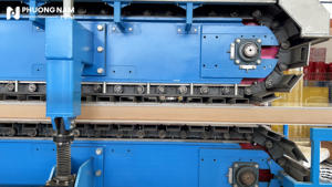 Panel Sándwich con Núcleo PIR Ecológico para Proyectos de Techos, Control Térmico y Seguridad contra Incendios en Salas Blancas, Hospitales y Almacenes Frigoríficos - Product Image 3