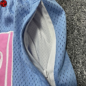 Shorts de basketball en toile bleue avec imprimé lettres roses, cordon de serrage, taille mi-haute, tricotés, pour l'entraînement sportif, tenue d'équipe personnalisée pour hommes - Product Image 4