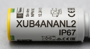 XUB4ANANL2 เซ็นเซอร์โฟโตอิเล็กทริคแบบกระจายแสงของ Telemecanique ของแท้ 100% ใหม่เอี่ยม - Product Image 4
