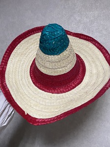 Sombrero de Paja Multicolor con Logotipo Bordado Personalizado - Sombrero de Viaje y Esquí de Paja de Vietnam con Rayas para Uso Diario Informal - Product Image 1