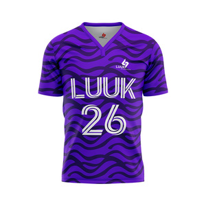 Ensemble de maillots de football personnalisés, uniforme de football haute performance, polyester respirant, vêtements de sport d'équipe, usine OEM - Product Image 2