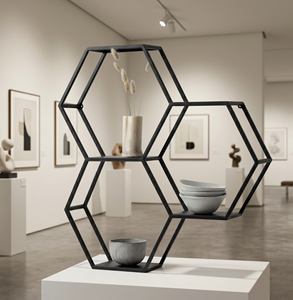 Estante Flotante Moderno Hexagonal de Metal para Pared, Organizador Decorativo Geométrico de Hierro con Diseño de Panal para el Hogar - Product Image 1
