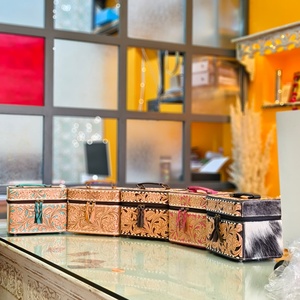 Custom Logo Portable <b>Earrings</b> Ring <b>Case</b> Cow Hide Leather Jewelry Organizer Storage <b>Case</b> Gift Boxes Small Travel Jewelry Boxes DI - Product Image 2