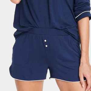 Conjunto de Ropa Urbana Minimalista Contemporánea, Femenina, Elegante, Refinada y Sofisticada, de Alta Calidad para Mujer, Conjunto de Verano - Product Image 4