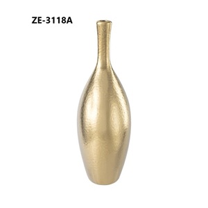 Vase à fleurs en métal rustique Wabi Sabi, décoration artistique naturelle pour anniversaire, fournisseur en gros pour l'exportation ZAHID EXPORTS - Product Image 2