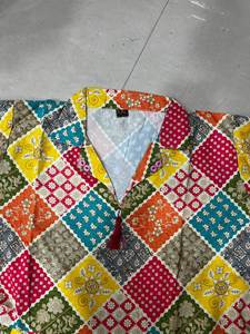 Ensemble Kurti/Kurta mi-long à col imprimé numérique multicolore, magnifique design de col, idéal pour les prochaines fêtes de bureau ou la vie quotidienne - Product Image 4