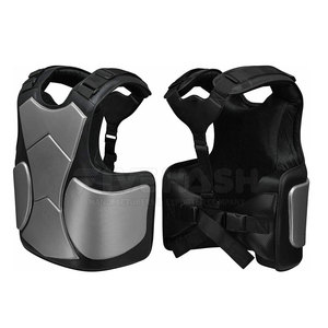 Protection de Poitrine de Boxe à Taille Ajustable en Promotion, Protection de Poitrine avec Logo Personnalisé Fabriquée au Pakistan - Product Image 5