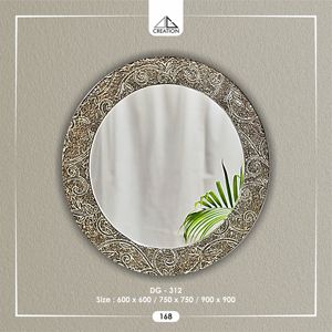 Espejo de pared redondo con un elegante marco ornamental en relieve y un acabado antiguo de lujo, estilo decoración artística. - Product Image 2