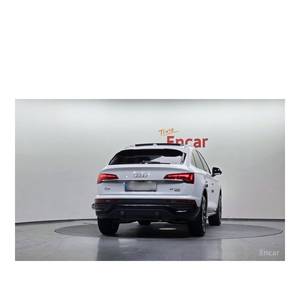 Audi Q5 45 TFSI Quattro Sportback 2023, 40,931 km, Asientos de Cuero, Volante a la Izquierda, Cámara Trasera - Product Image 4