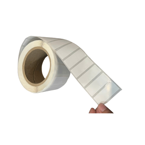 Etiqueta adhesiva UHF RFID tamaño 54x34mm, tamaño de antena 50x30mm, chip U9 fabricado en Vietnam, etiqueta adhesiva UHF RFID para seguimiento en tiempo real. - Product Image 1