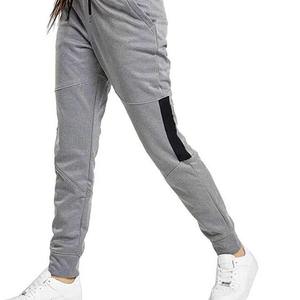 Ensemble de survêtement de yoga pour femme de haute qualité – Veste à col roulé à manches longues avec fermeture éclair avant et legging imprimé à taille élastique - Product Image 6