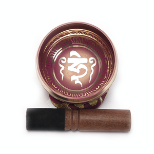 Bol chantant en laiton fait main avec symbole Om, ensemble de bols tibétains pour la méditation et la guérison sonore - Product Image 4