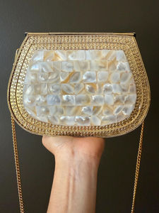 Pochette de luxe en métal et nacre Sac de soirée élégant et fait main pour les mariages et les occasions spéciales - Product Image 2