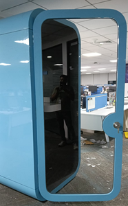 ห้องทำงานสำเร็จรูปโครงสร้างไม้ทันสมัยแบบเป็นมิตรกับสิ่งแวดล้อมสำหรับ 1 คน พร้อมไฟ LED - Product Image 5