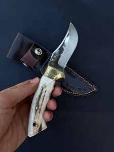 Cuchillo de caza con hoja de acero inoxidable y mango de asta de ciervo, cuchillo de supervivencia para exteriores - Product Image 1
