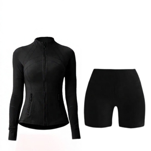 Conjunto Deportivo de 2 Piezas para Mujer XINXU de Alta Calidad, Talla Grande, Transpirable, de Secado Rápido, Chaqueta de Yoga de Manga Larga, Pantalones Cortos con Cintura Elástica - Product Image 3