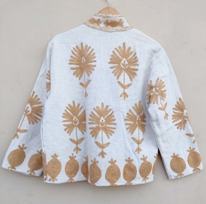 Chaqueta de Mujer, de Algodón, con Bordado Suzani, Diseño Floral, Ecológica, para Otoño e Invierno - Product Image 5