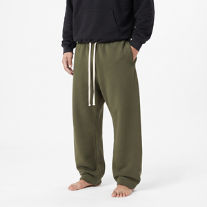 Ensemble de survêtement décontracté deux pièces en molleton respirant coupe ajustée pour homme, avec pantalon évasé léger délavé à cordon de serrage - Product Image 2