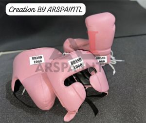 Ensemble d'équipement de boxe personnalisé Winning pour l'entraînement et le sparring : Gants, protège-tête et protège-génitale, ensemble de protection de style Winning personnalisé - Product Image 2