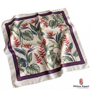 Écharpe carrée personnalisée de qualité supérieure, bandana en tissu doux et léger, fabricant de textiles OEM ODM, produits textiles personnalisés de Bali - Product Image 5