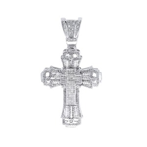 Colgante Cristiano de Plata 925 Personalizado, Estilo Hip Hop, Diseño Urbano con Diamantes y Moissanita, Cruz de Jesús, Chapado en Oro Fino - Product Image 2